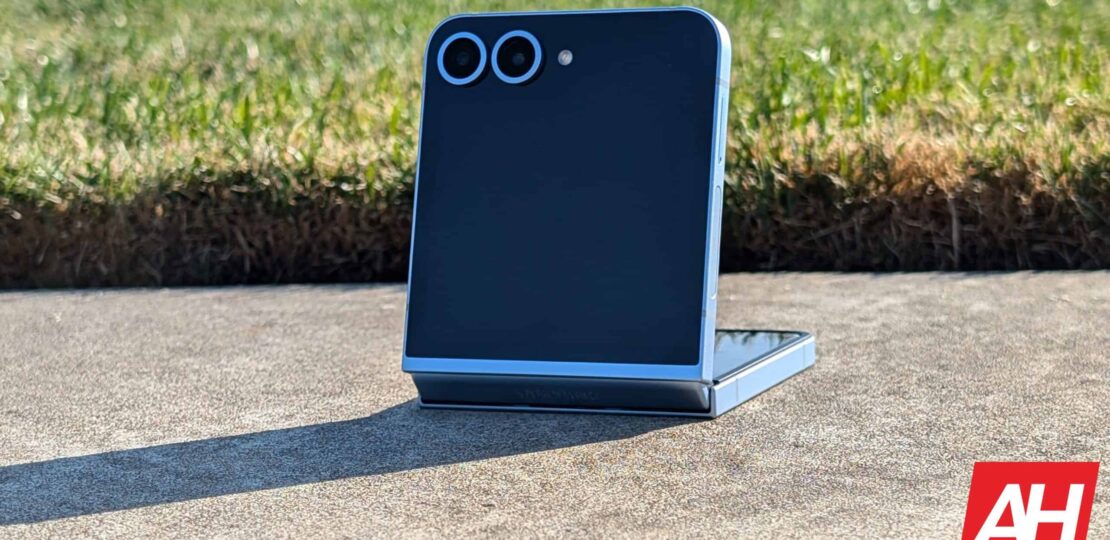 AH-Samsung-Galaxy-Z-Flip-6-Review-16-scaled.jpg