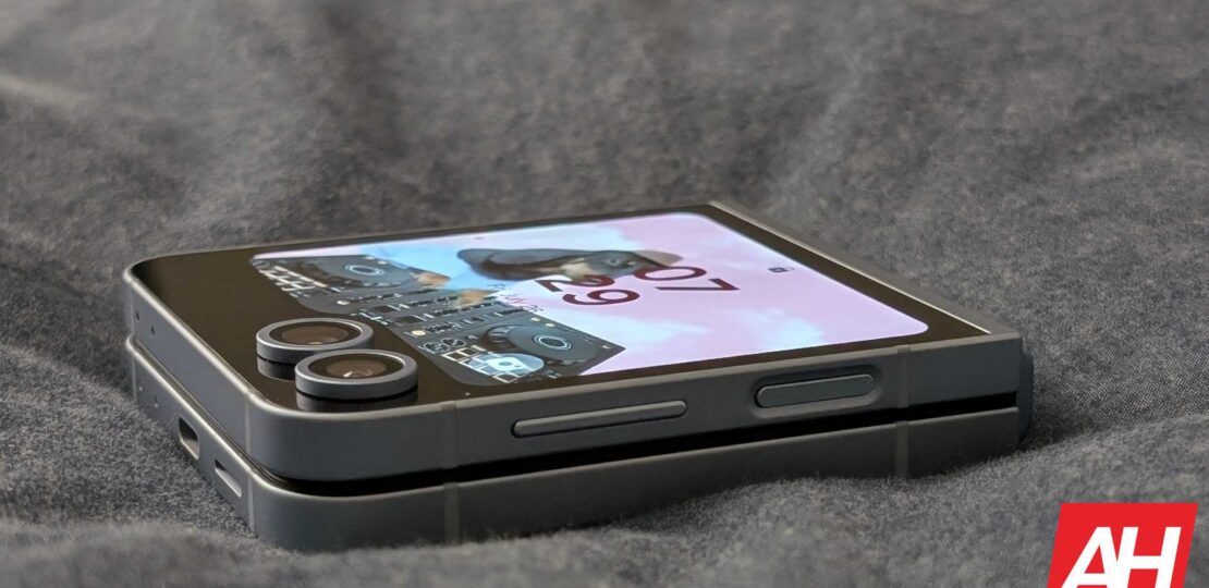 AH-Samsung-Galaxy-Z-Flip-6-Review-3-scaled.jpg