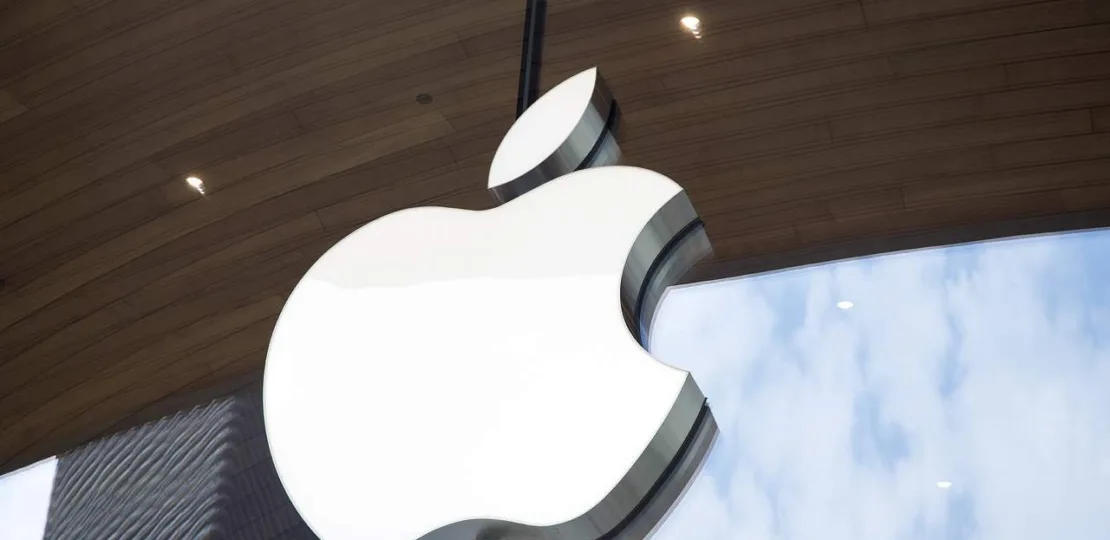 Apple-logo-AH-Large-jpeg.webp.webp
