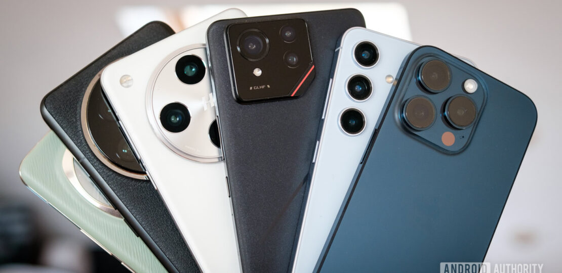 Best-smartphones-2024-in-hand.jpg
