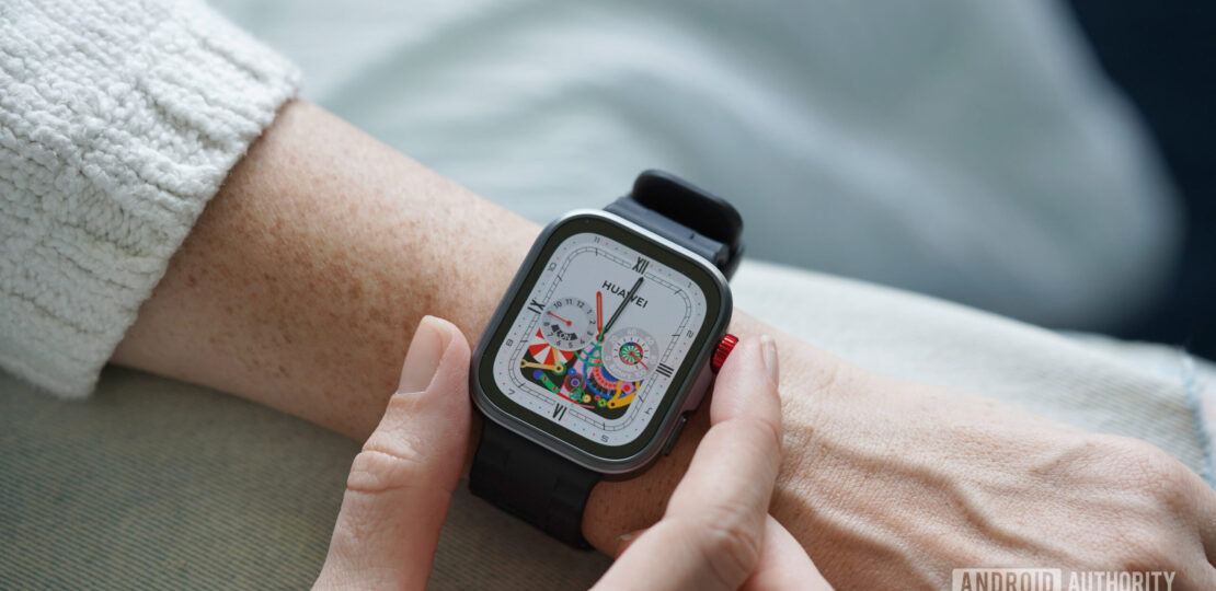 Huawei-Watch-Fit-4-Pro-scaled.jpg