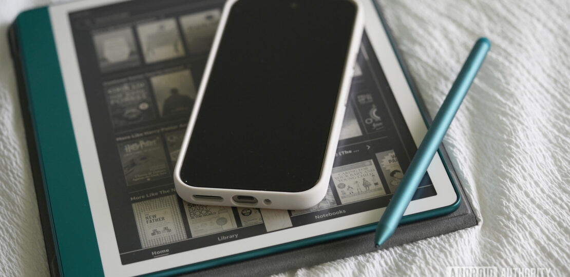 Kindle-Scribe-Phone-Size-scaled.jpg