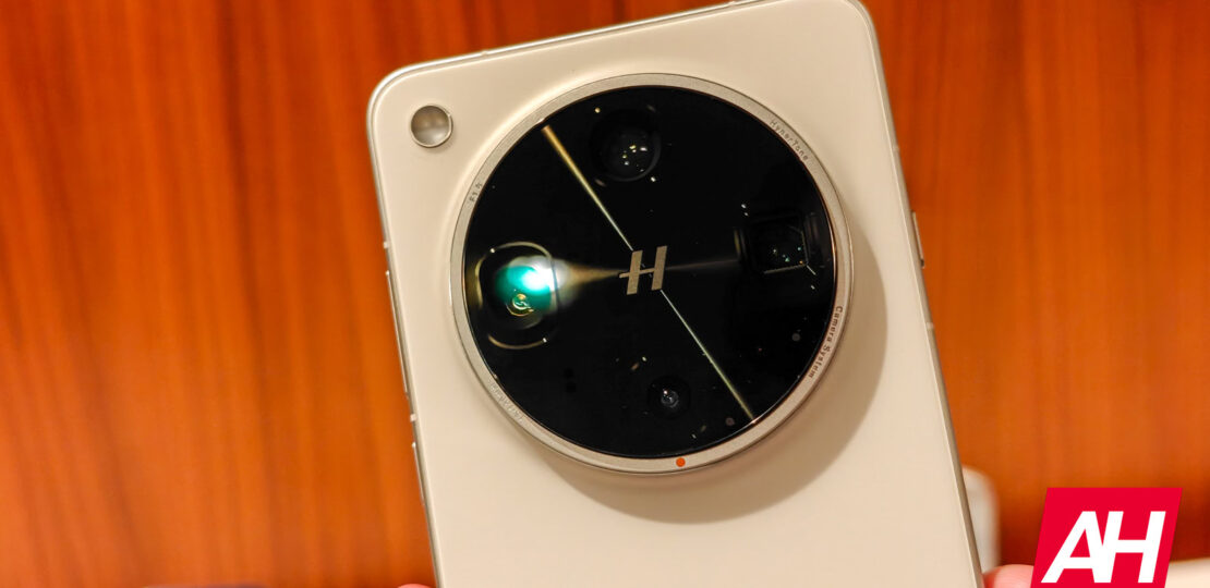 OPPO-Find-X8-Ultra-AM-AH-04.jpg