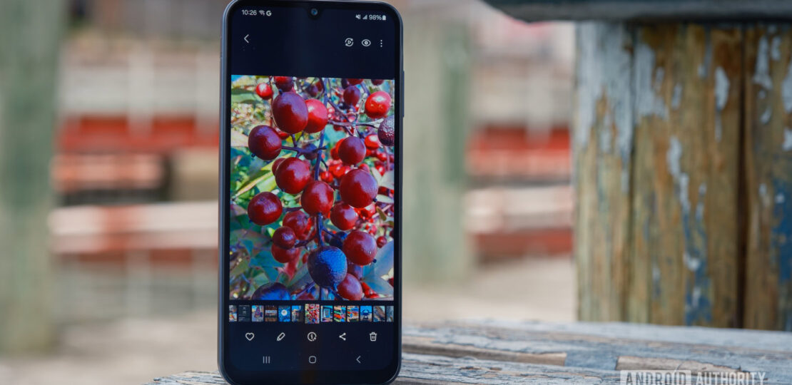 Samsung-Galaxy-A25-5G-gallery.jpg