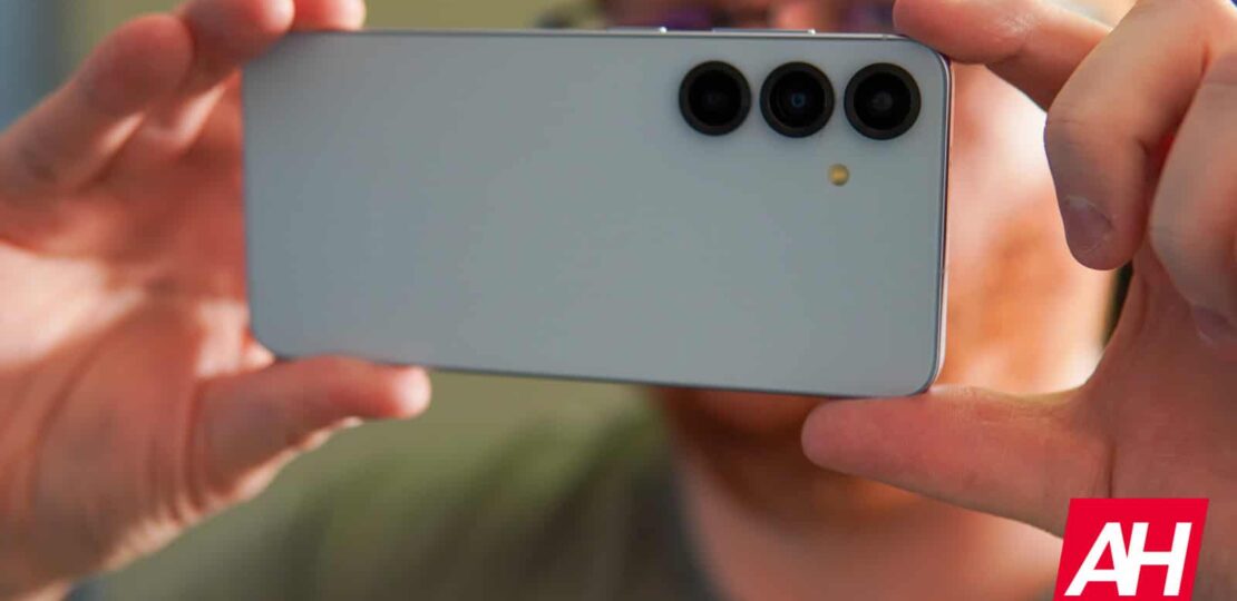 Samsung-Galaxy-S25-AM-AH-03.jpg