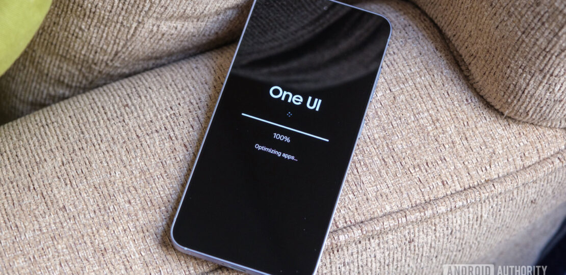 Samsung-Galaxy-S25-seamless-updates-restart.jpg