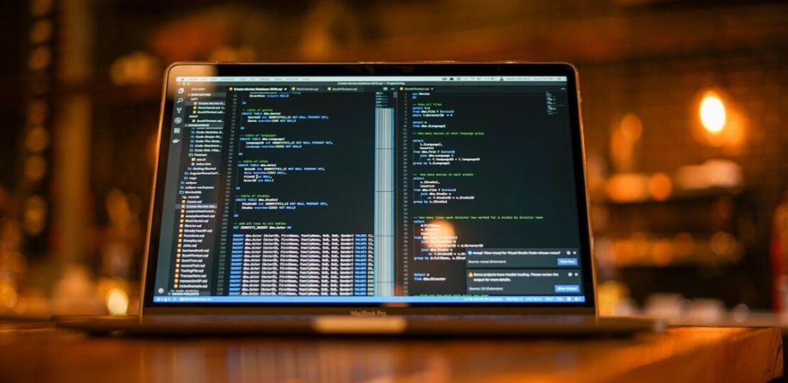 laptop_unsplash_james_harrison_1748250252883.jpg