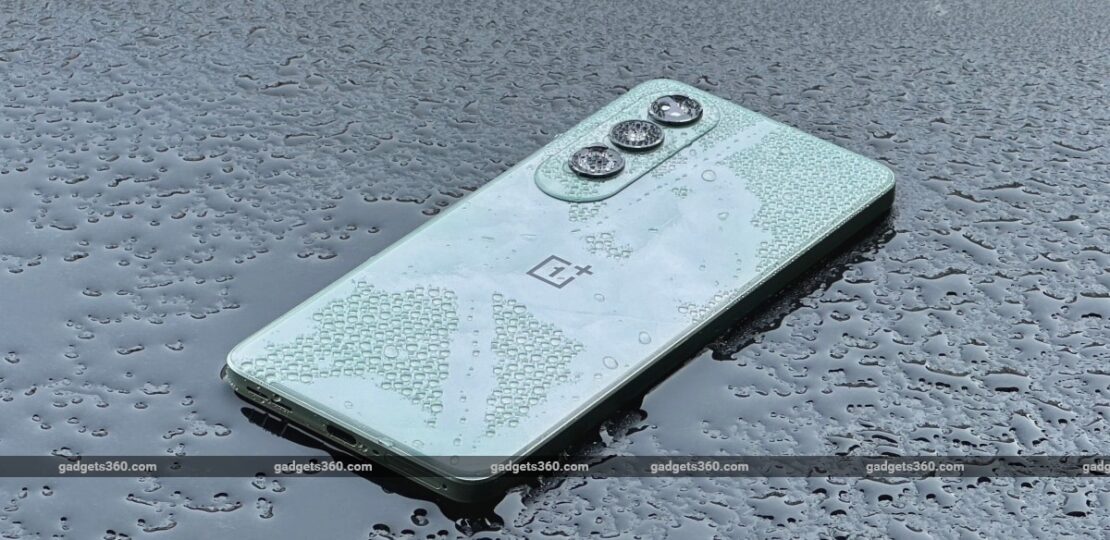 oneplus_nord_ce4_design_ip54_rating_back_ndtv_1711965792140.jpg