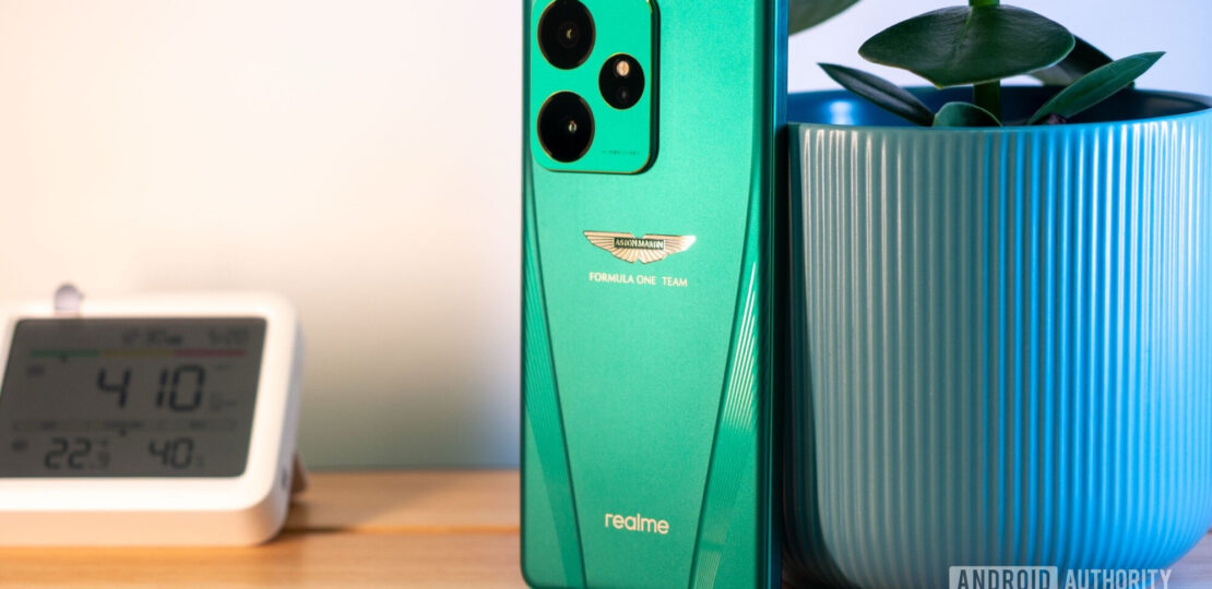 realme-gt7-dream-edition-2.jpg