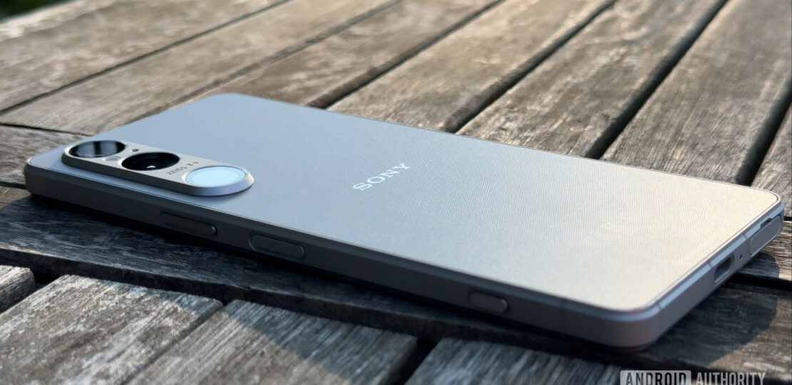 sony-xperia-1-vi-review-back-flat-angled-table-scaled.jpg