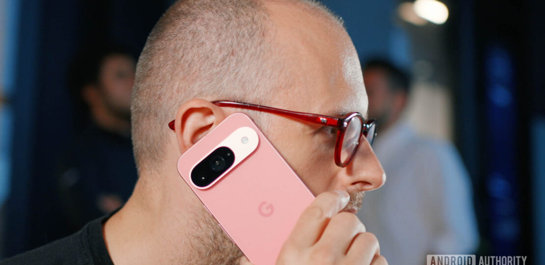 A-man-uses-the-Google-Pixel-9-in-his-right-hand-to-make-a-phone-call.jpg