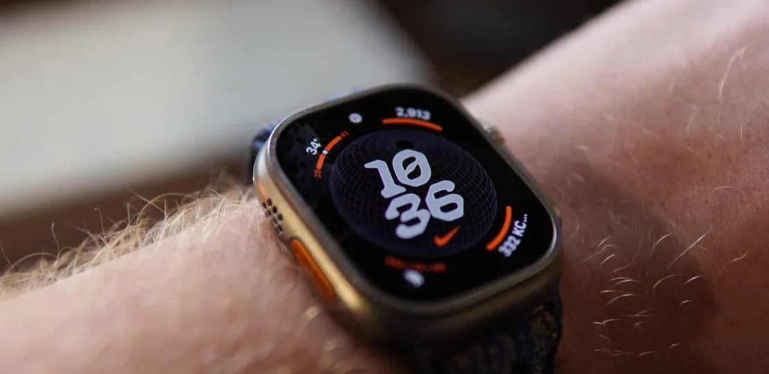 Apple-Watch-Ultra-AM-AH-jpg.webp.webp