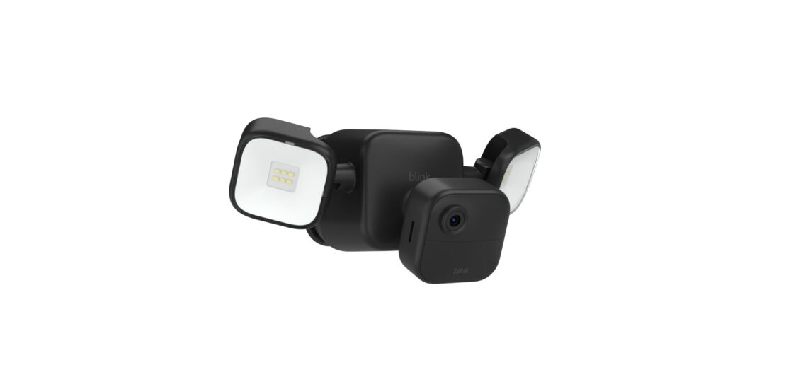 Blink-Outdoor-4-Floodlight-Camera-Deal.jpg