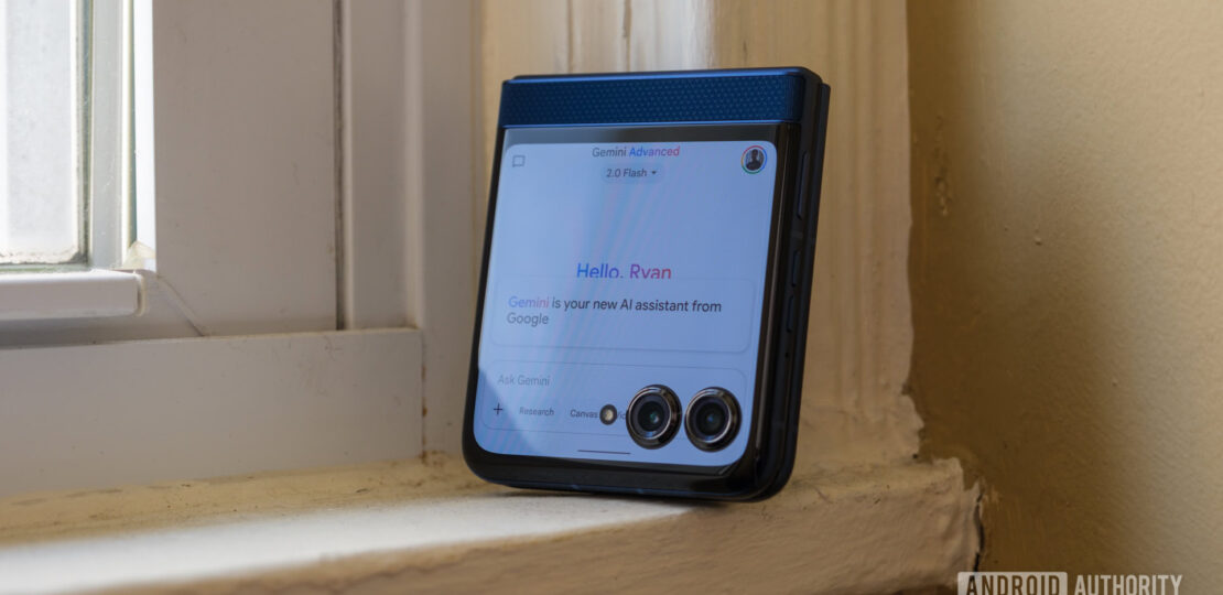 Motorola-Razr-2025-gemini-interface.jpg