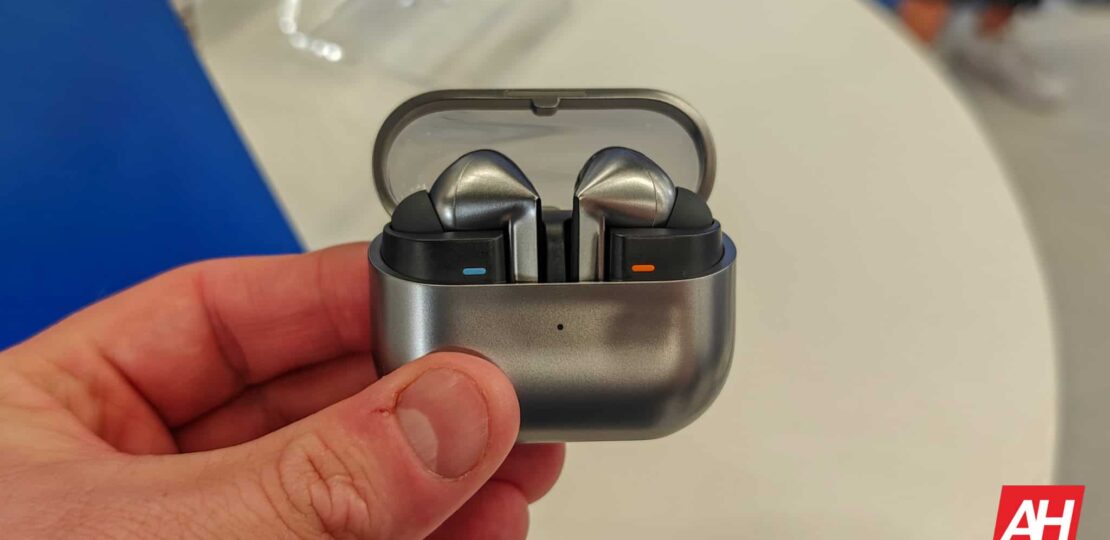 Samsung-Galaxy-Buds-3-AM-AH-05.jpg