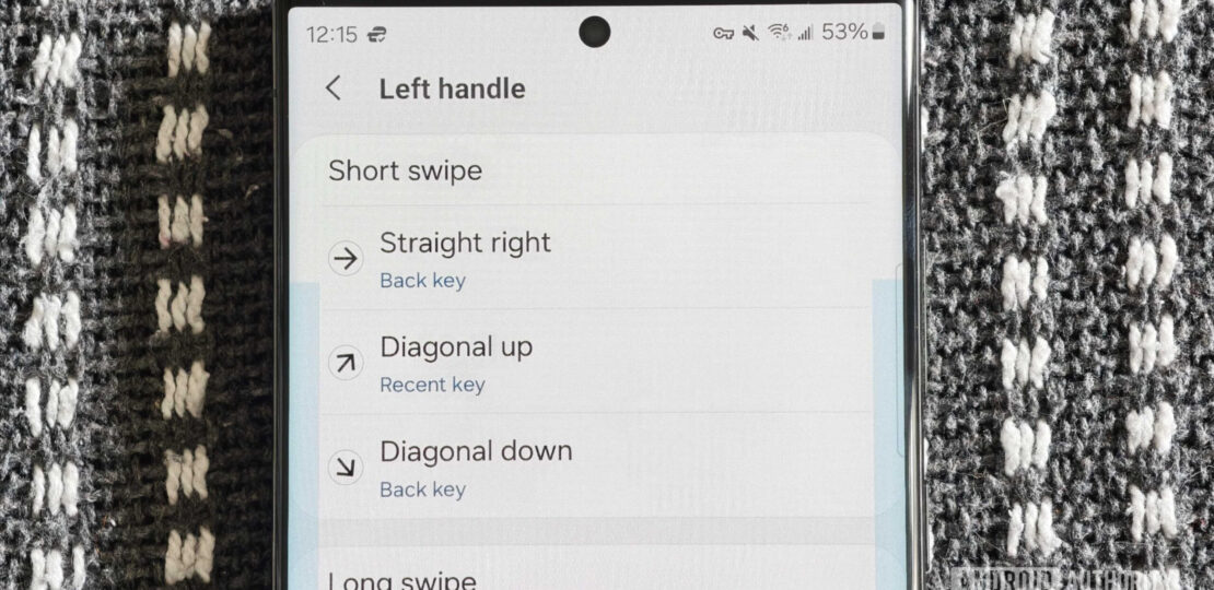 Samsung-One-Hand-Operation-Plus-gestures-scaled.jpg