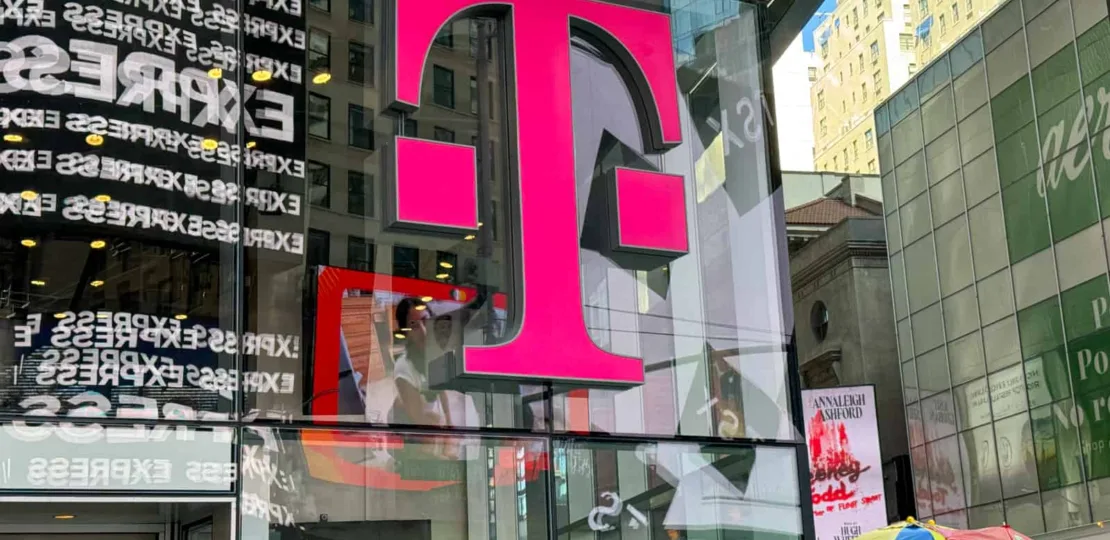 T-Mobile-logo-AM-AH-1-jpg.webp.webp