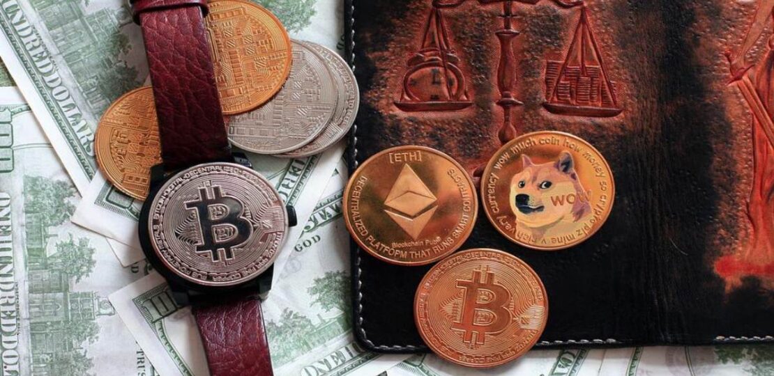 cryptowallet_Sergei_Tokmakov__pixabay_large_1652982506518.jpg