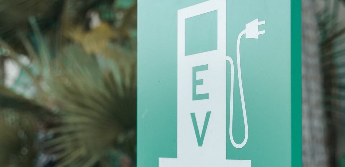 ev_india_pexels_1656022933234.jpg