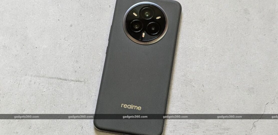 realme-14-pro-plus-review_1742905003115.jpg