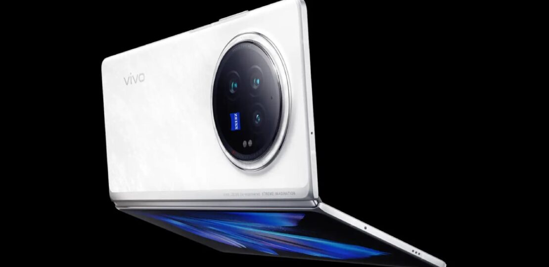 vivo_xfold3_vivo_1749010116193.jpg