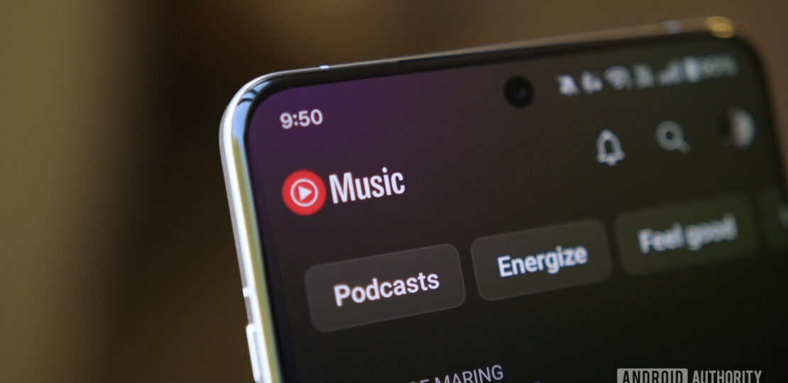 youtube-music-logo-close-up-app-scaled.jpeg
