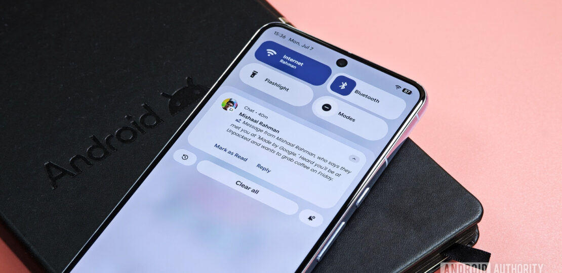Android-notification-summary-mockup-hero-image.jpg