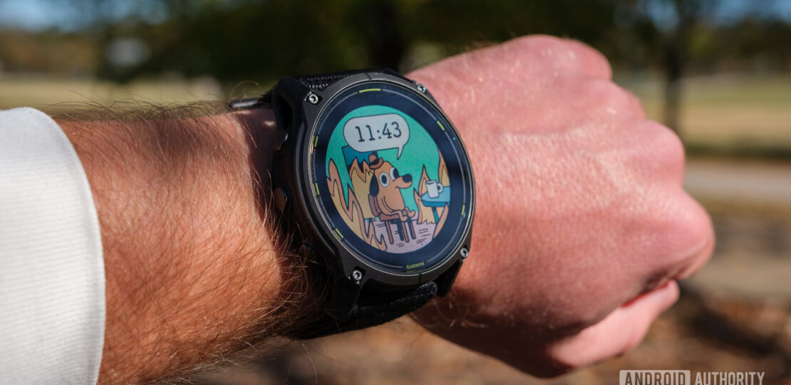 Garmin-Enduro-3-on-wrist.jpg