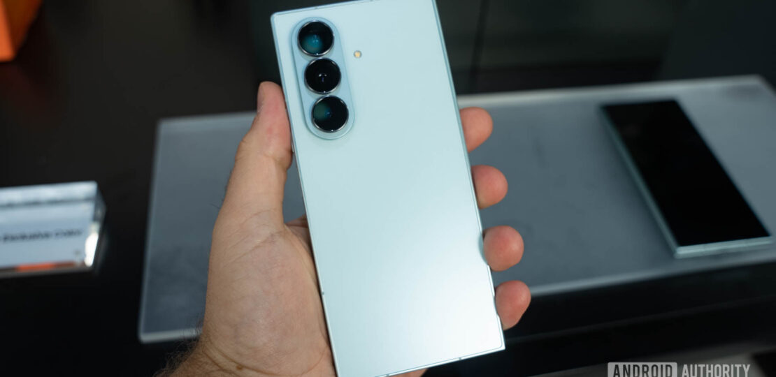 Samsung-Galaxy-Z-Fold-7-in-Mint-held-in-hand-showing-rear-of-phone.jpg