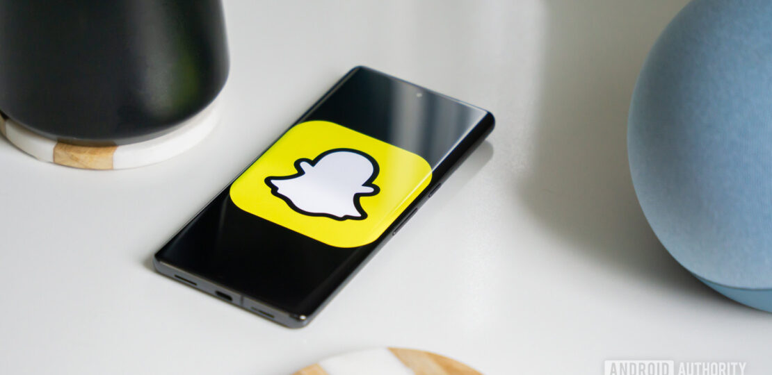 Snapchat-logo-stock-photo-5.jpg