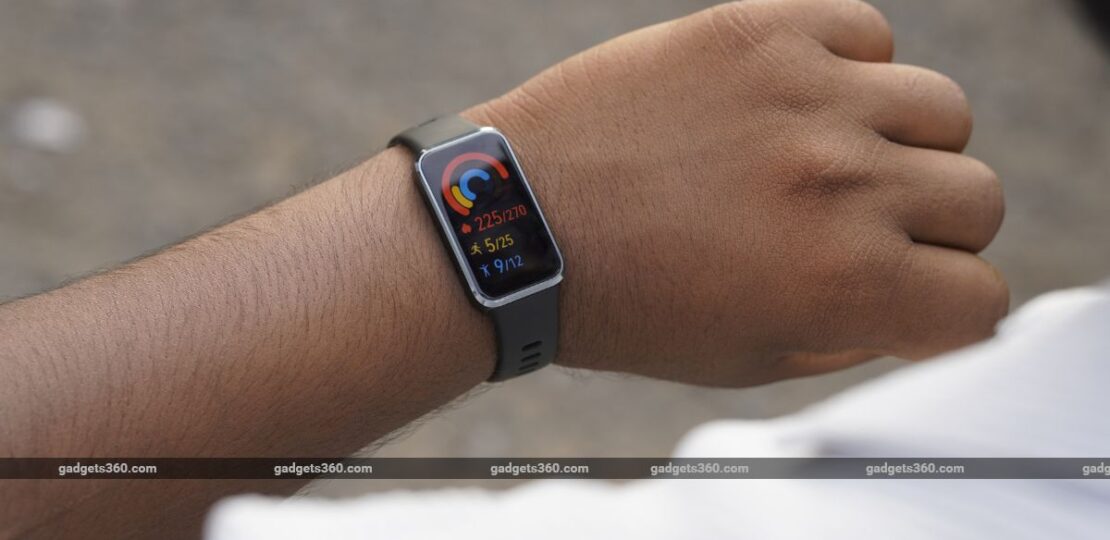 huawei_band_10_review_ndtv_main_1753373541218.jpg