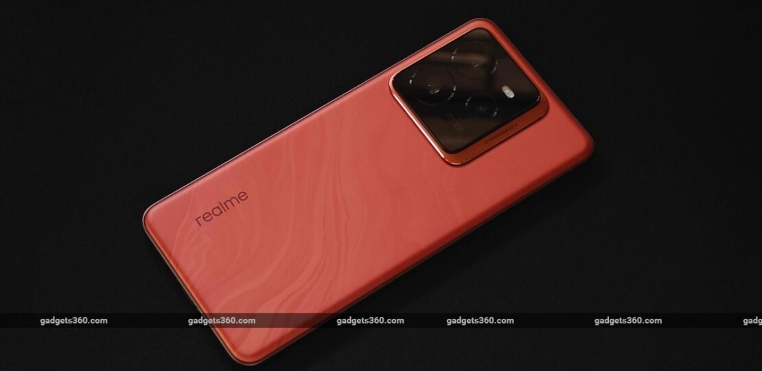 realme_gt_7_pro_review_main_big_gadgets_360_1732624404997.jpg