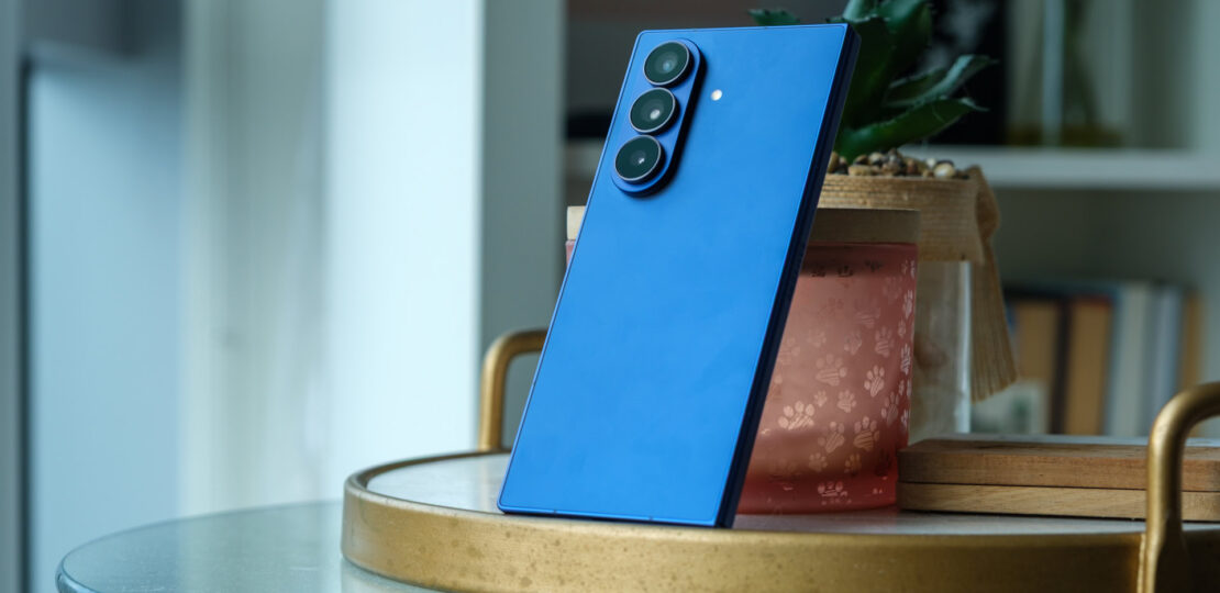 samsung-galaxy-z-fold-7-rear-hero.jpg