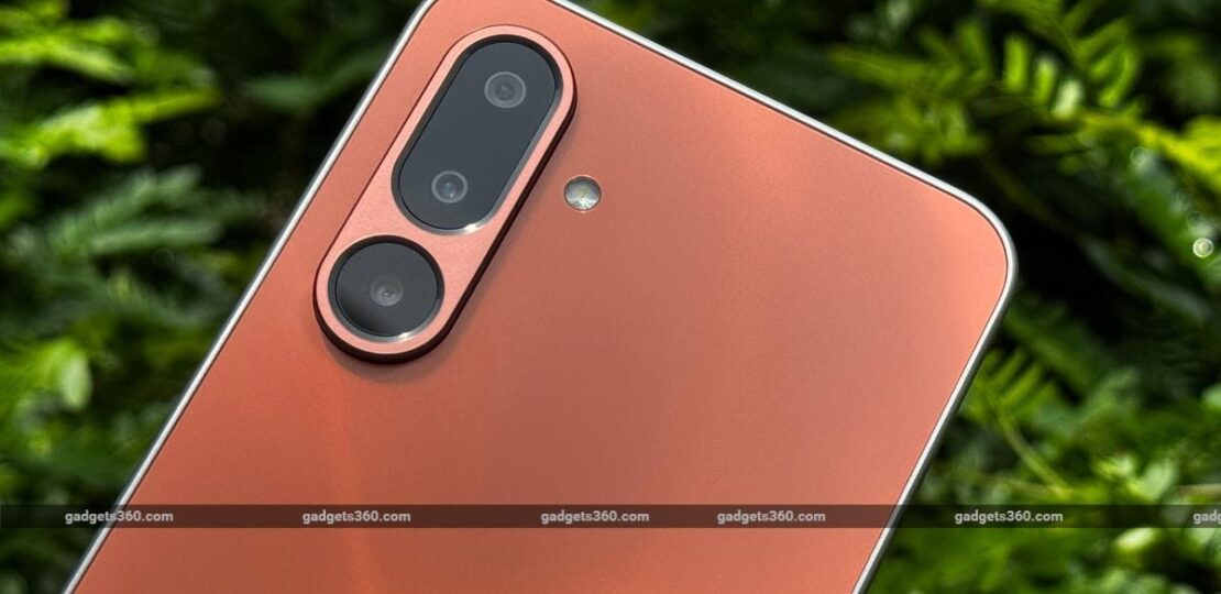 samsung_galaxy_m36_2_gadgets_360_1751356026821.jpg