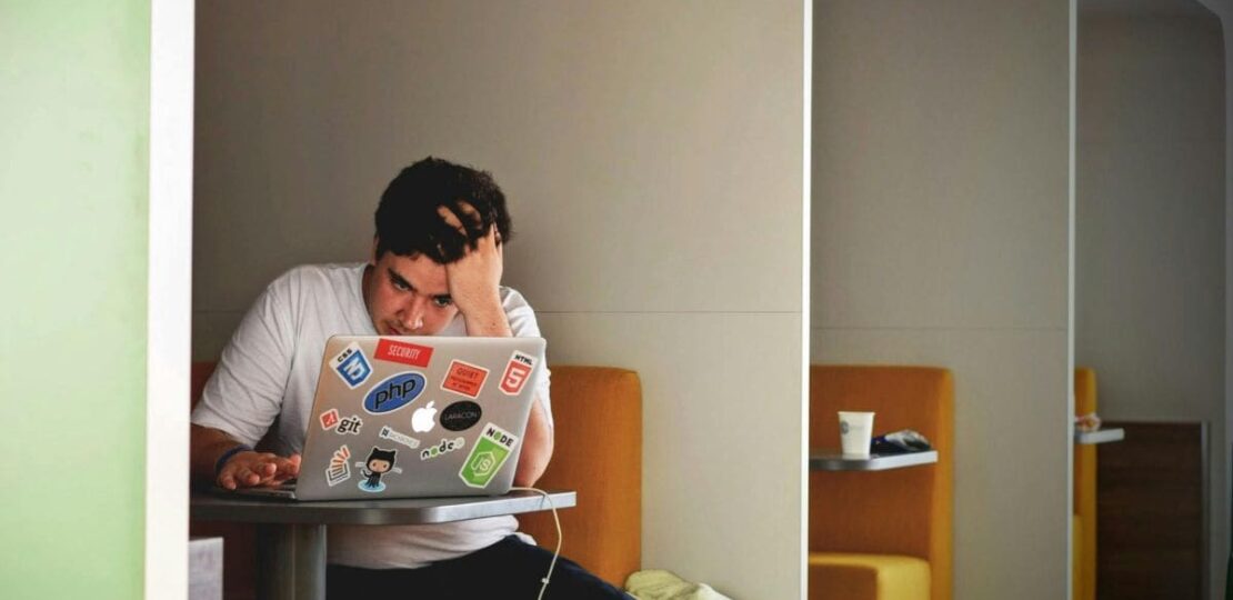 using_computer_tim_gouw_pexels_1752675708481.jpg