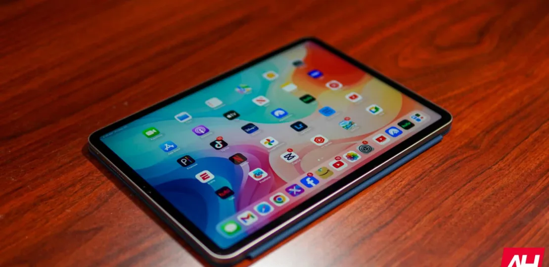Apple-iPad-Accessories-AM-AH-2-jpg.webp.webp