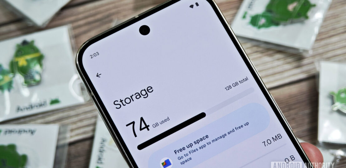 Close-up_of_storage_settings_on_an_Android_phone-scaled.jpg